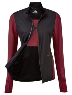 RONHILL Women's Tech Hyperchill Jacket 27 RONHILL Women's Tech Hyperchill Jacket -RONHILL Store RH 005795 Wmns Tech Hyperchill Jacket Rh 00759 Black Cabernet Open