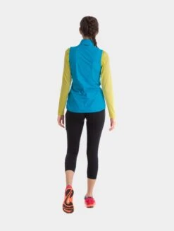 RONHILL Women's Tech LTW Gilet -RONHILL Store RH 006116 Womens Tech LTW Gilet RH 00816 Azure Hot Pink Back 6794