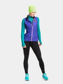 RONHILL Women's Tech LTW Gilet -RONHILL Store RH 006116 Womens Tech LTW Gilet RH 0914 Indigo Blush Front 6967