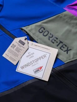 RONHILL Women's Tech GORE-TEX® Windstopper Jacket -RONHILL Store RH 007095 Womens Tech Goretex Windstoper Jacket Detail 4764