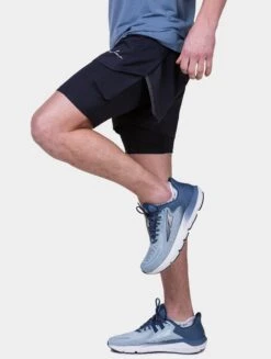 RONHILL Men's Tech 5" Twin Short 28 RONHILL Men's Tech 5" Twin Short -RONHILL Store RH 007280 Mens Tech 5in Twin Short R009 All Black 6187