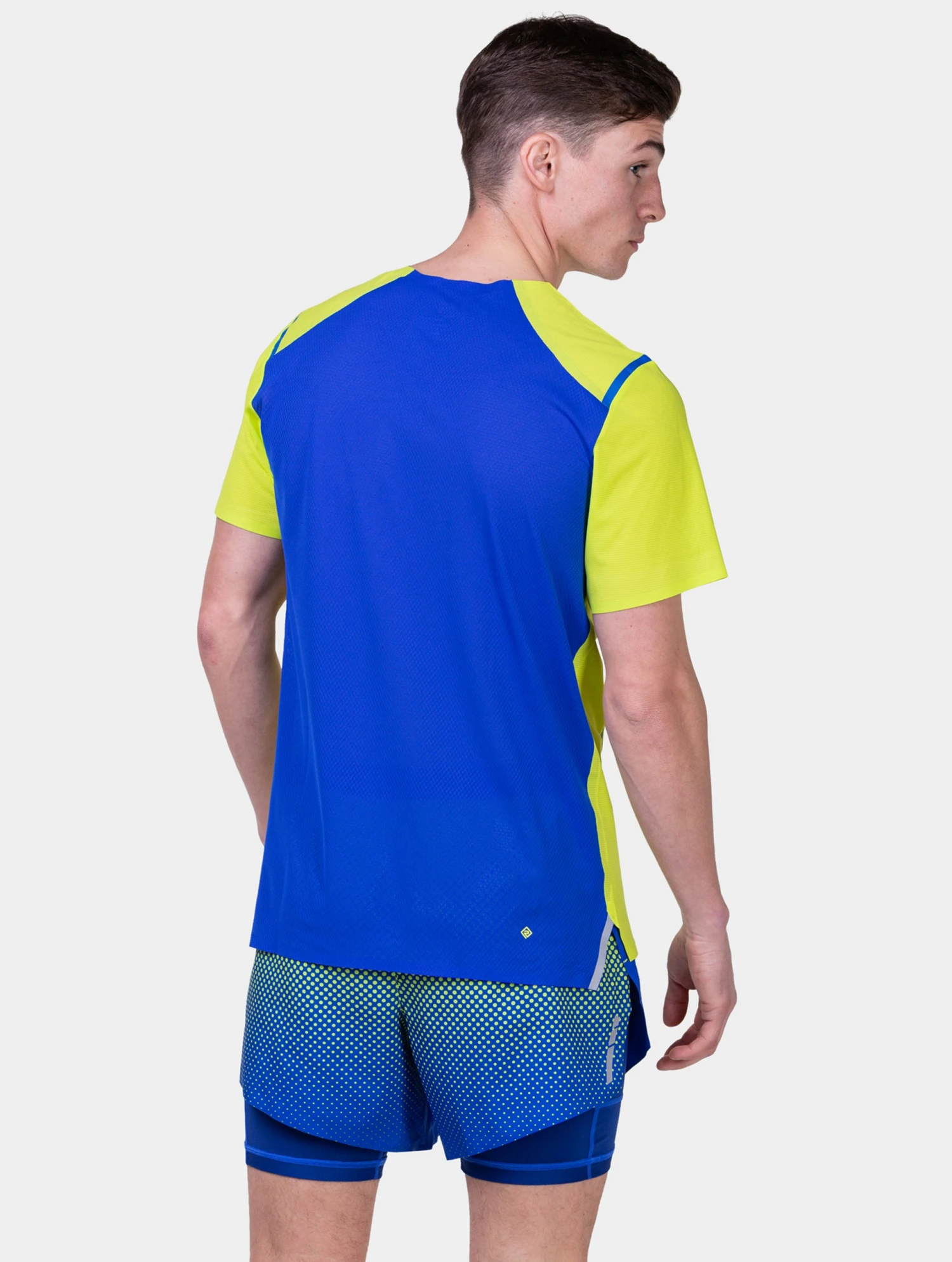 RONHILL Men's Tech Race S/S Tee 10 RONHILL Men's Tech Race S/S Tee - Image 8