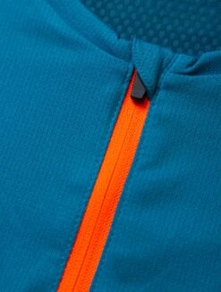 RONHILL Men’s Tech 1/2 Zip S/S Tee 35 RONHILL Men’s Tech 1/2 Zip S/S Tee -RONHILL Store RH 007320 RH 01163 Detail 1854