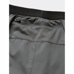 Ronhill Ronhill Mens Tech 5” Short AW24 10 Ronhill Ronhill Mens Tech 5” Short AW24 -RONHILL Store RonhillMensTech5InchShortAW24 IronCardinalOrange4